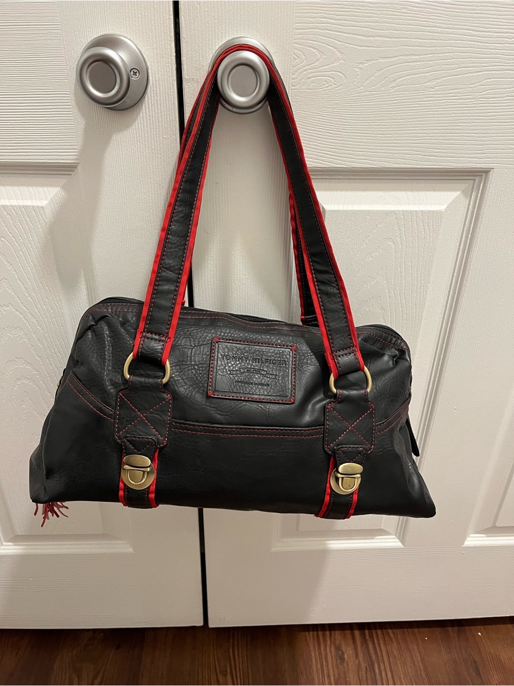 Vintage Y2K Tommy Hilfiger "American Classic" Bowling Bag - Black & Red